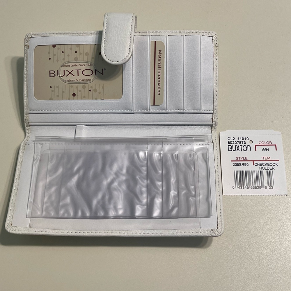 Buxton White Pebble Leather Wallet Clutch Check Book Holder New with Tags